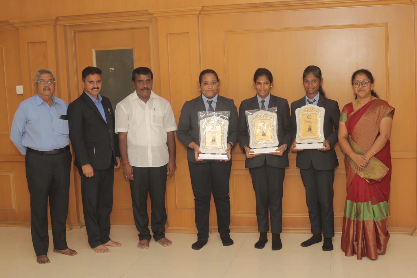 Sri Kumaran Matric School